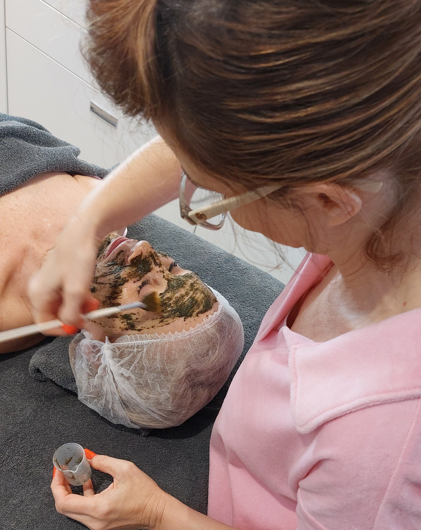 Groene kruidenpeeling