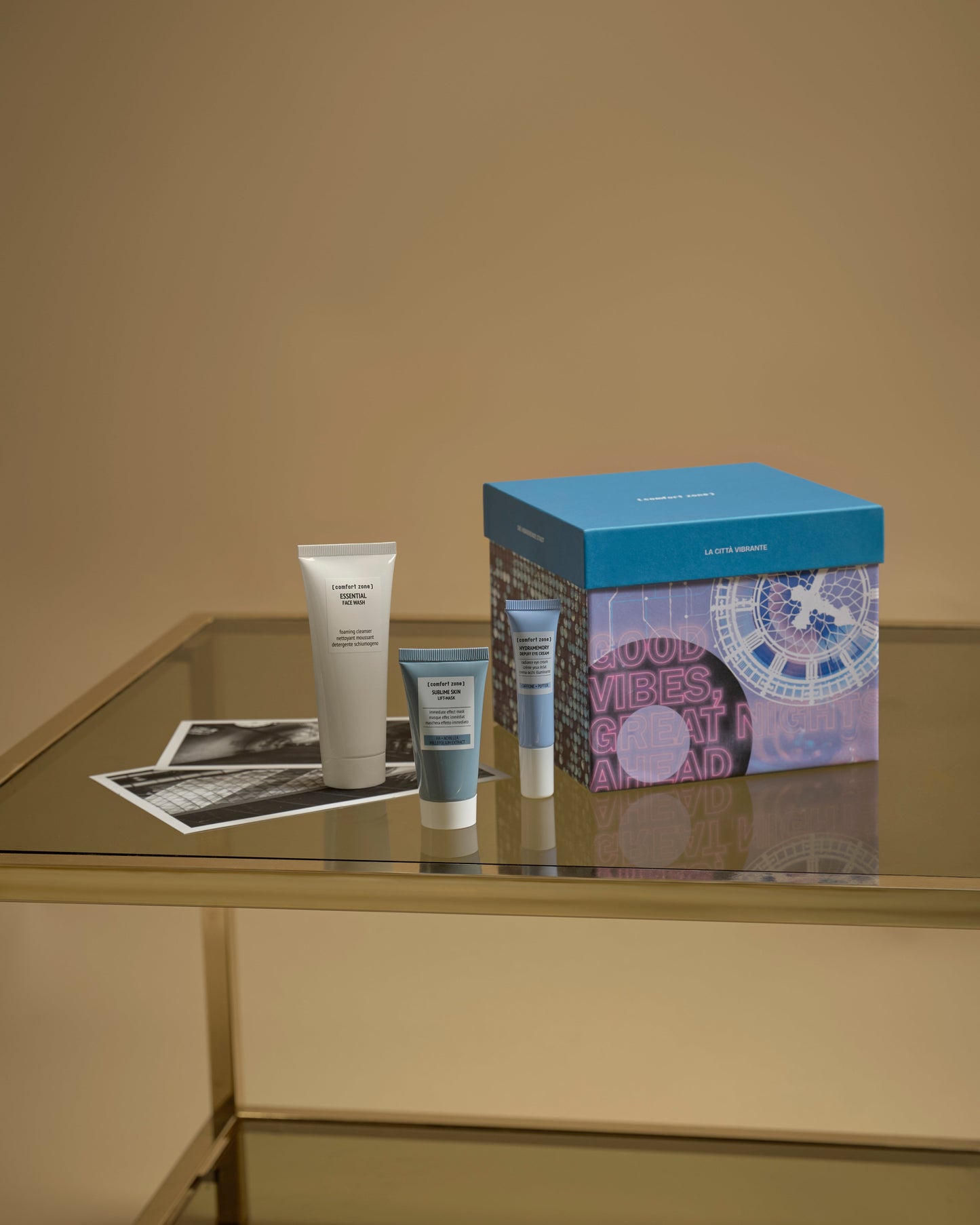 Comfort Zone | The busteling city kit